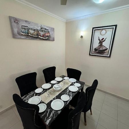 Thomas Guest House Islamabad Eksteriør billede