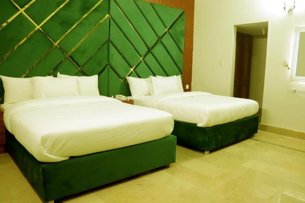 Thomas Guest House Islamabad Eksteriør billede