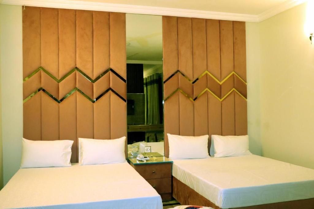 Thomas Guest House Islamabad Eksteriør billede
